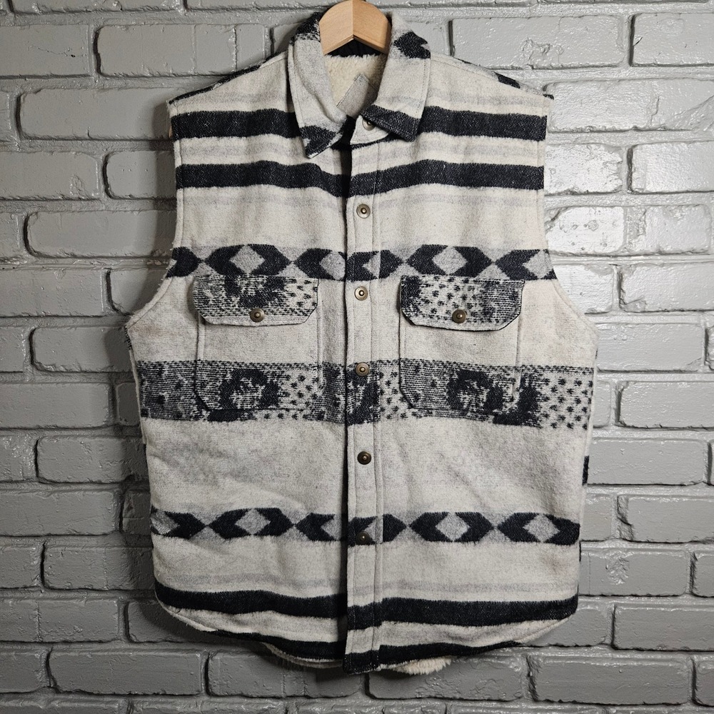 Vtg Aqualung Wool Blend Southwestern Faux Fur Lined‎ Snap Vest Mens Large Grey